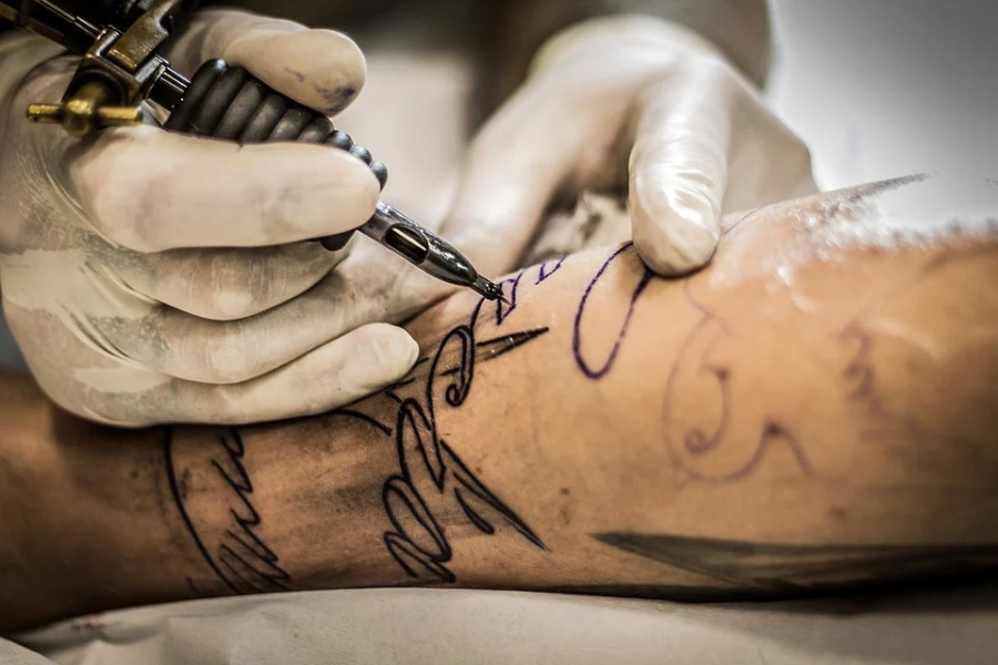 Perdita del grado per tatuaggi di grandi dimensioni.